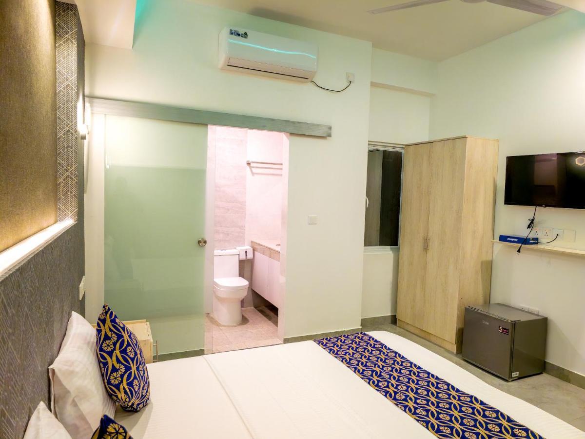 Arora View Hotel Maafushi Ngoại thất bức ảnh
