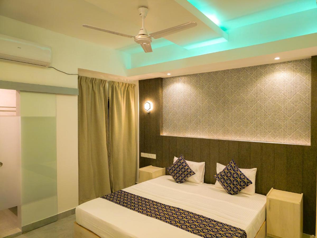 Arora View Hotel Maafushi Ngoại thất bức ảnh